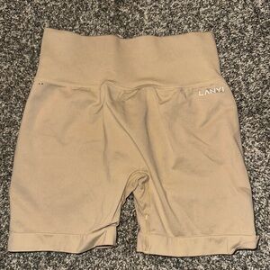 DFYNE X Lanyi Beige Shorts Size S